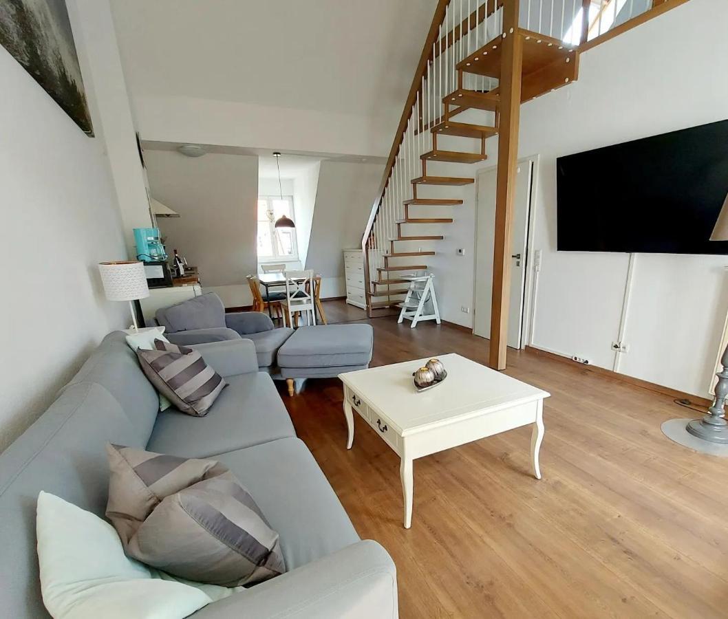 Hochwertige Ferienwohnung Direkt Am Wasser Mit Balkon Greifswald Exterior foto